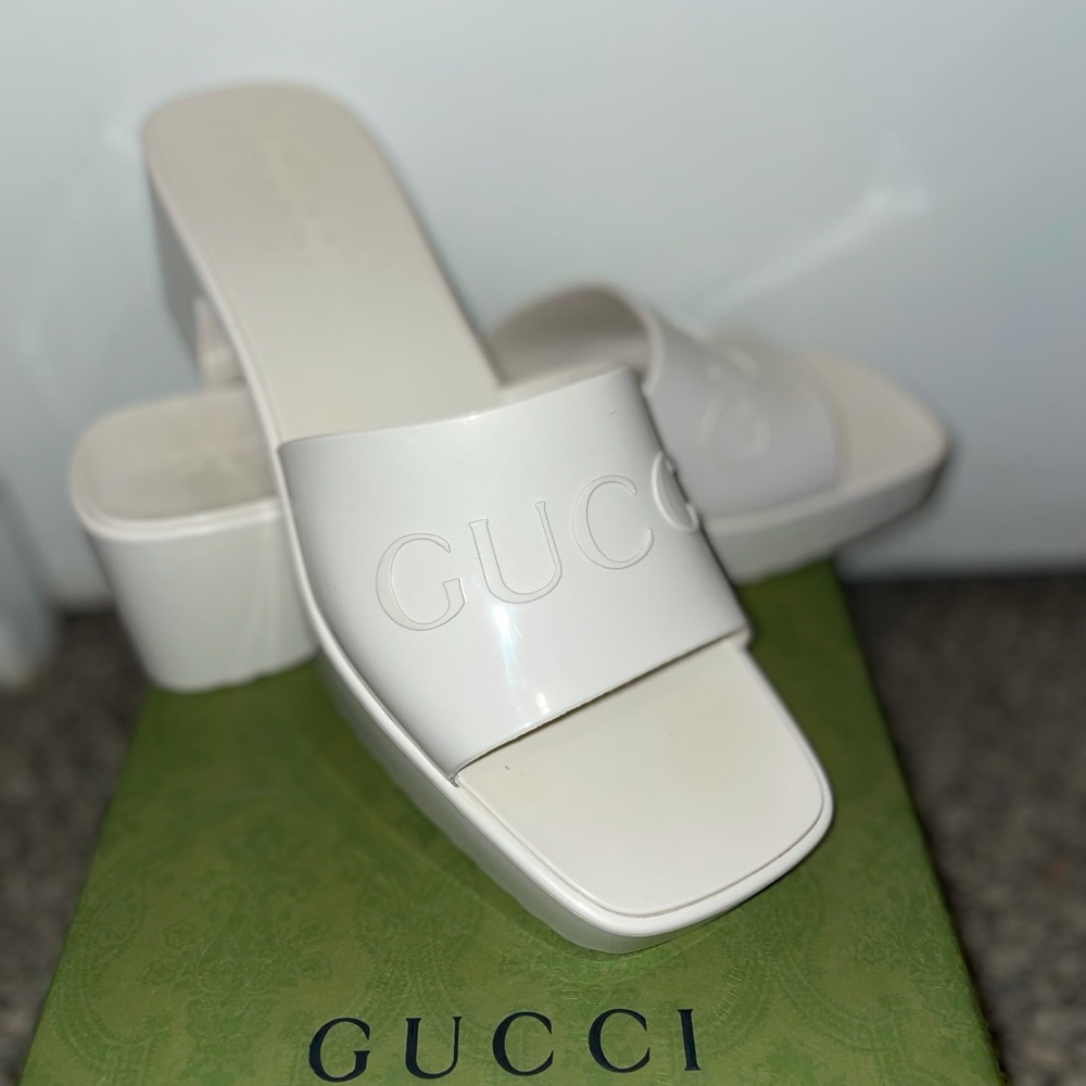Gucci Shoes